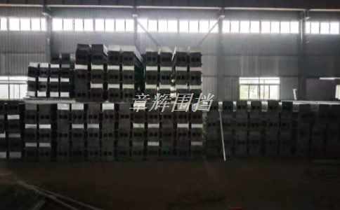 金屬圍擋高度標(biāo)準(zhǔn)是多少? 金屬圍擋高度標(biāo)準(zhǔn)是多少?