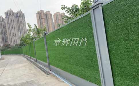 如何選擇合適的清洗劑來清潔金屬圍擋？（金屬圍擋清洗劑選購指南）