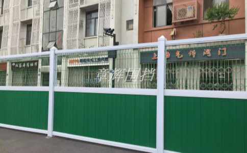 如何選擇合適的清洗劑來清潔金屬圍擋？（金屬圍擋清洗劑選購指南）